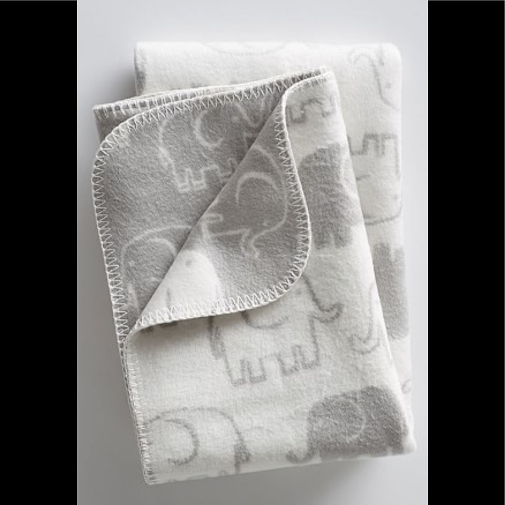 NWOT Pottery Barn Kids Blanket
